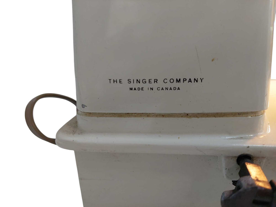 Vintage Singer Sewing Machine Made in Canada With Foot Pedal   =