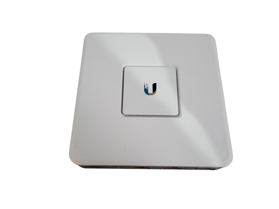 Ubiquiti Networks UniFi USG Security Gateway. Factory Reset  !