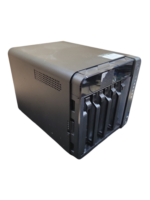 QNAP NAS TS-x53D READ !
