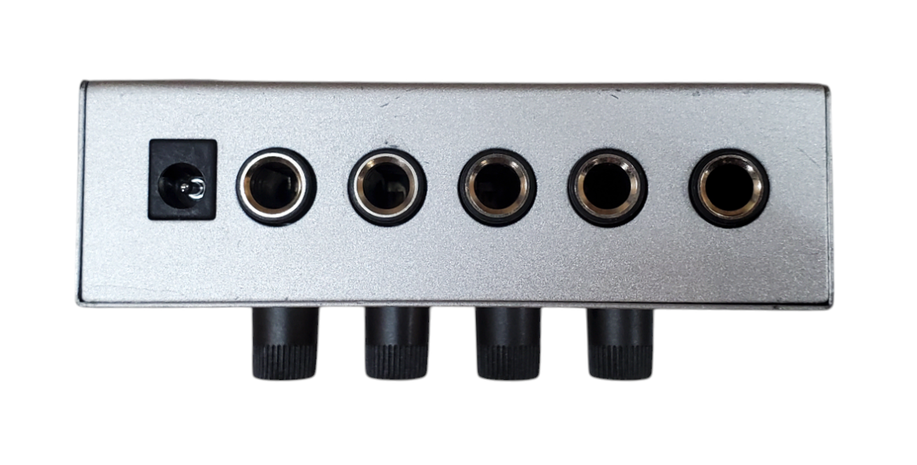 Behringer MicroAMP HA400 4-Channel Stereo Headphone Amplifier *READ*