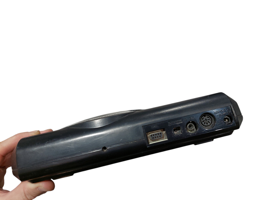 Sega Genesis ( Parts ) Model: MK-1601-22 With 2 Controllers Model: 1650 =