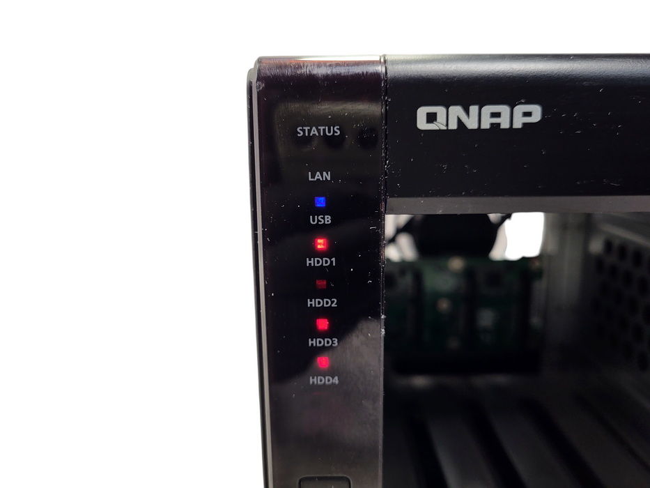 QNAP TS-451+ 4x Bay NAS | No HDD/RAM/AC READ $