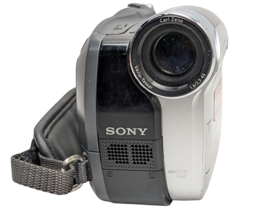 Sony Handycam DCR-HC26 Digital Camcorder Please READ  -