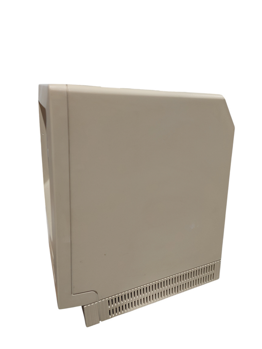 Macintosh SE Model: M5011 ( 1mbyte Ram, 800K ) Floppy =