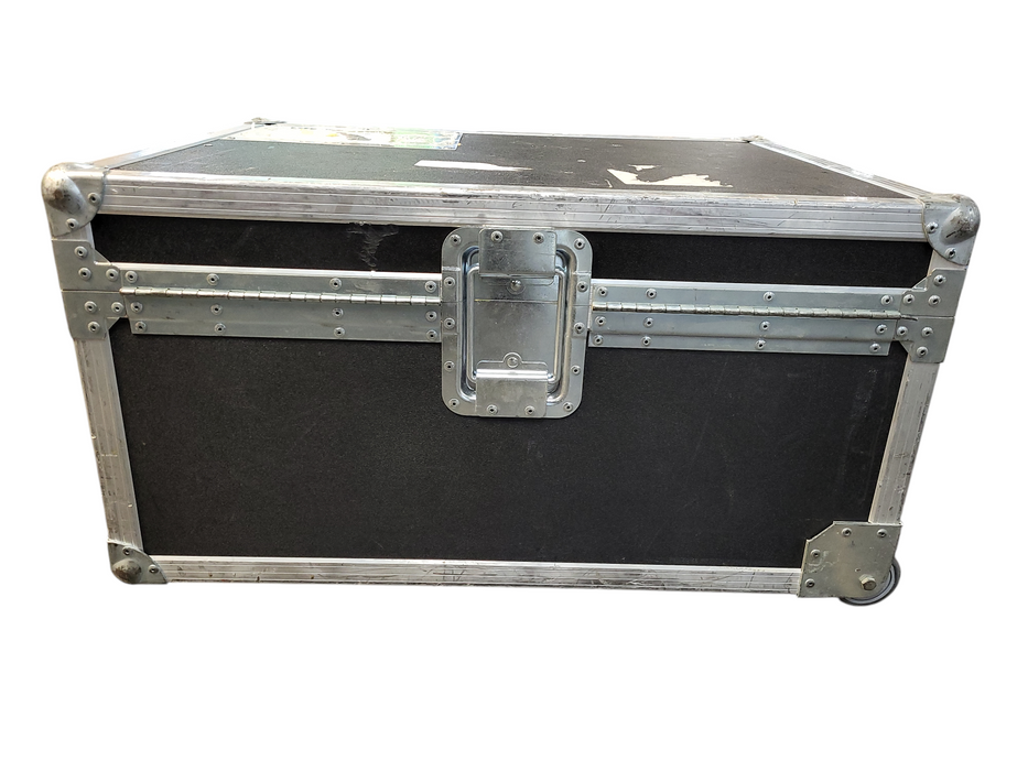 Penn Fabrication Equipment Travel case 23" x 30" x 16" READ $