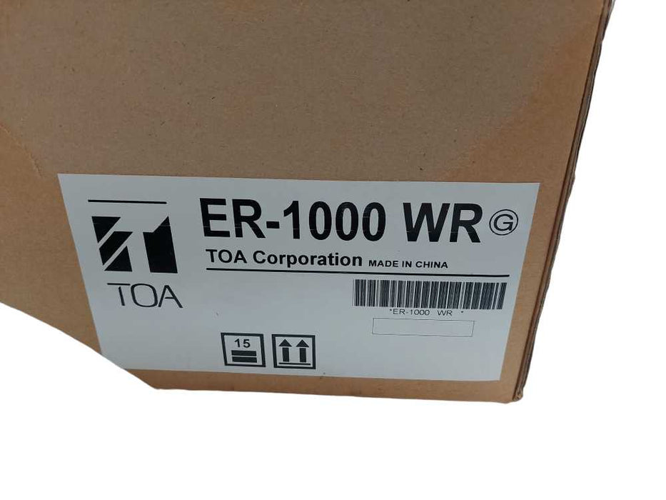 Toa Personal PA System Model: ER-1000 WR with Headset and Box  =