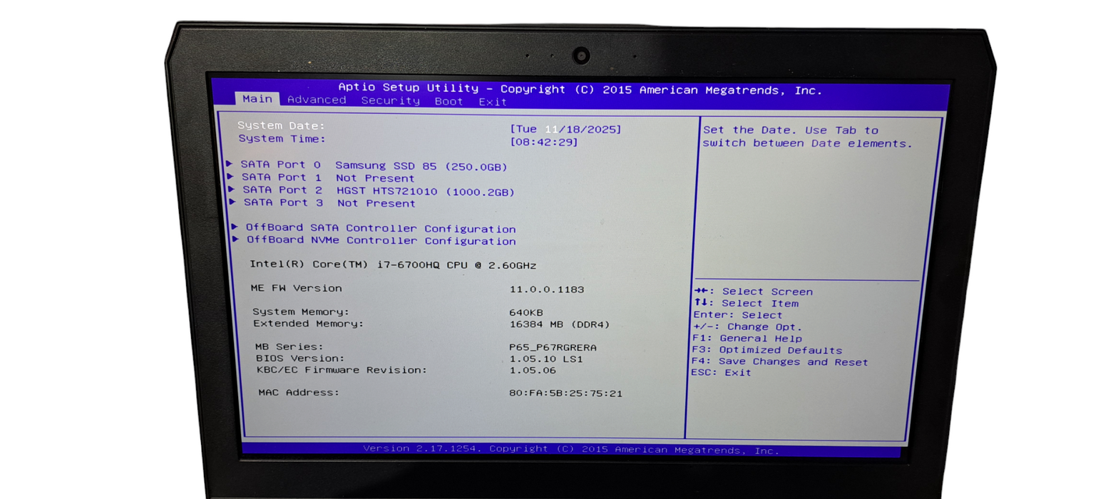 Sager Gaming NoteBook P650RG i7-6700HQ|16GB RAM|1.2TB|GTX 980M 8GB GPU  Lap200