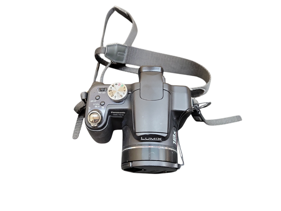 Panasonic Lumix DMC-FZ18 8.1MP Digital Bridge Camera 18x Optical Zoom !