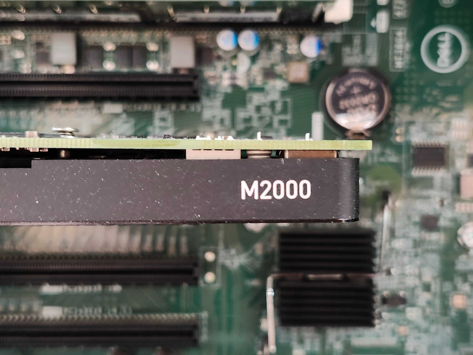Dell Precision T5820, Xeon W-2235 3.80GHz, 16GB DDR4, M2000, 425W