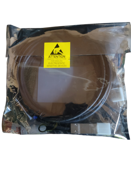 Amphenol Spectra-Strip QSFP to QSFP Active Optical Cable 5M  Q