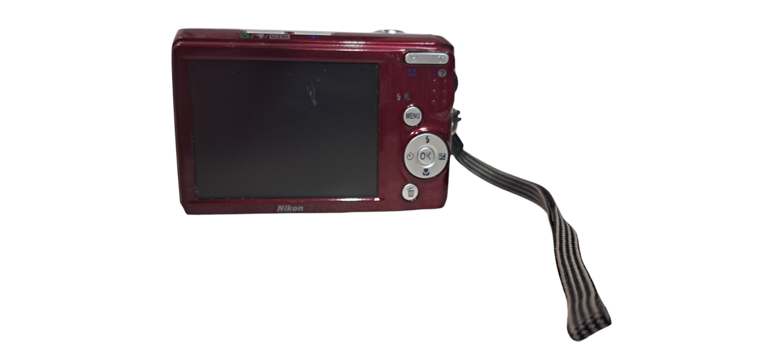 Nikon COOLPIX L20 10.0MP Digital Camera |SEE