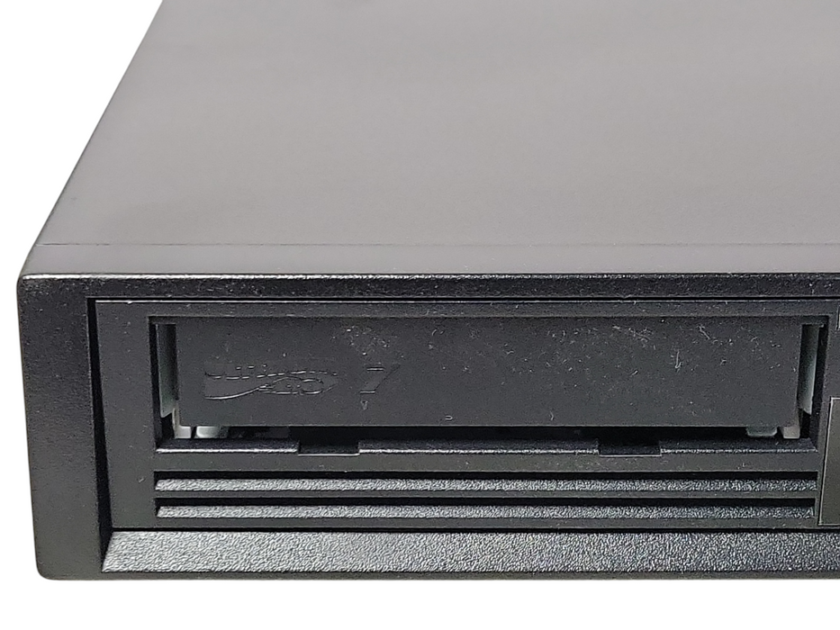 QUANTUM / IBM 3580-H7S 9-04606-01 LTO-7 Half Height SAS External Tape Drive _