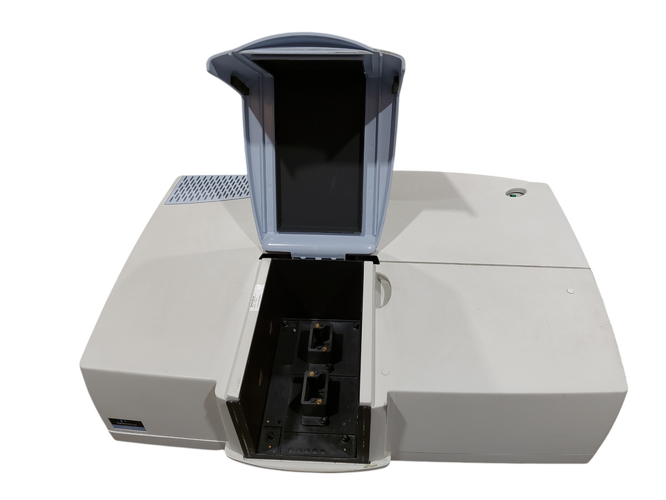 Perkin Elmer Lambda 850 UV/VIS Spectrophotometer =