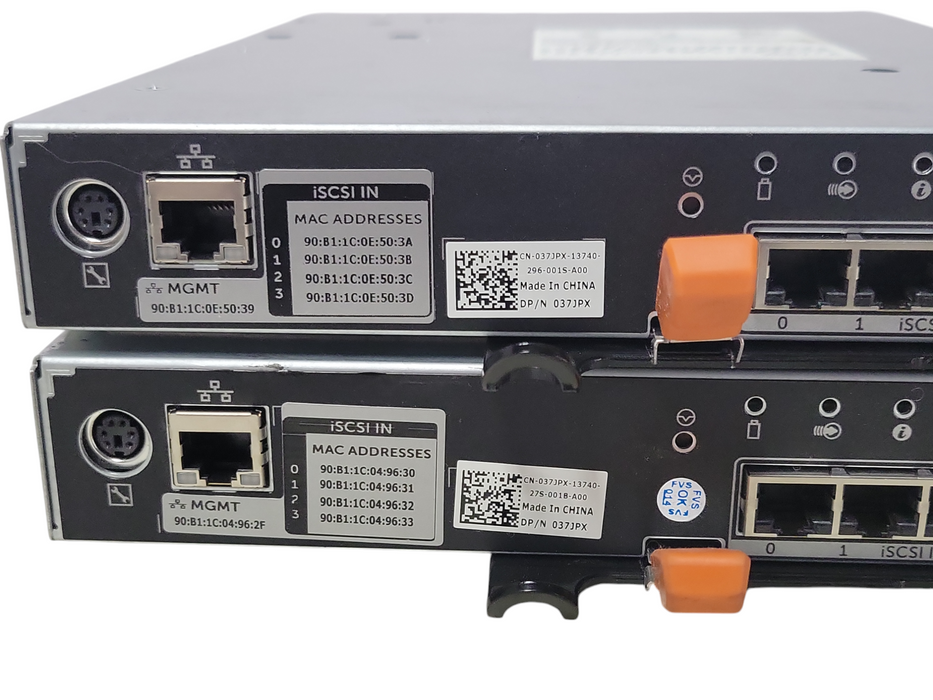 lot of 2x Dell 037JPX E02M002 4-Port iSCSI Controllers  !