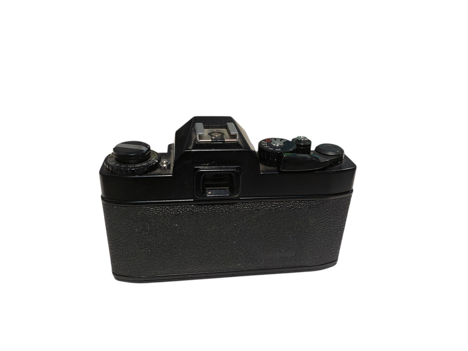 Ricoh KR-5 Super Film Camera with Kenko Skylight 1A 52mm Lens  =