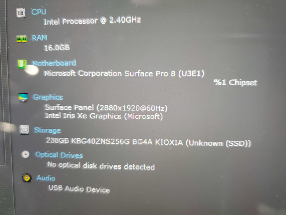 MICROSOFT Surface Pro 8 (1983) - i7-1135G7 @ 2.40GHz, 16GB ram 256GB SSD  Lap200
