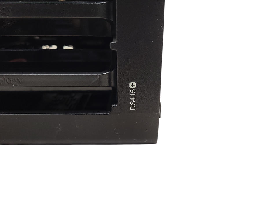 Synology DS415+ NAS 4-Bay Network Storage Array READ $