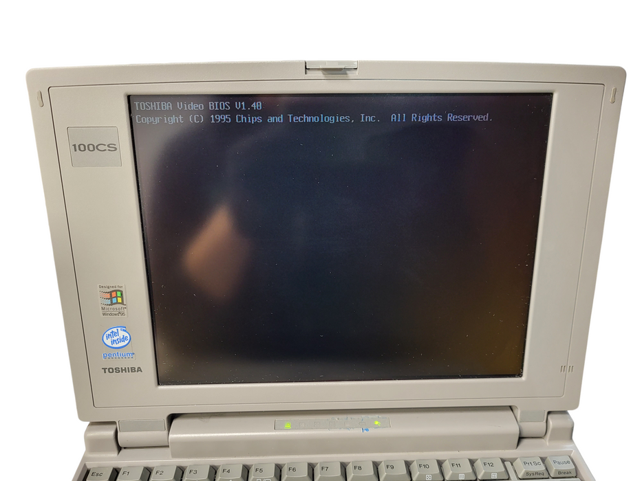 Retro Vintage Toshiba Satellite 100cs / 528 Laptop  $ Lap200
