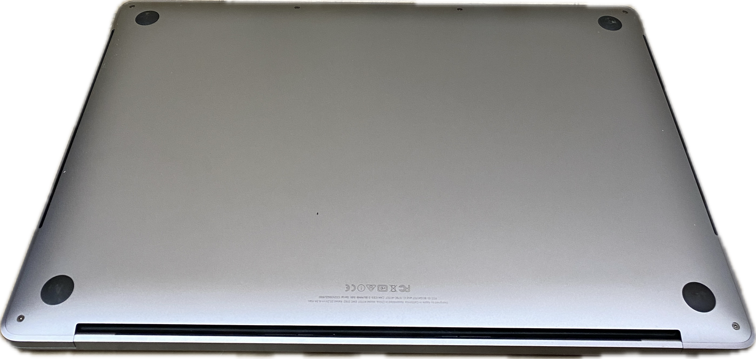 Apple MacBook Pro 15 2017 i7-7820HQ Radeon Pro 560 4GB GPU 16GB RAM 1TB SSD