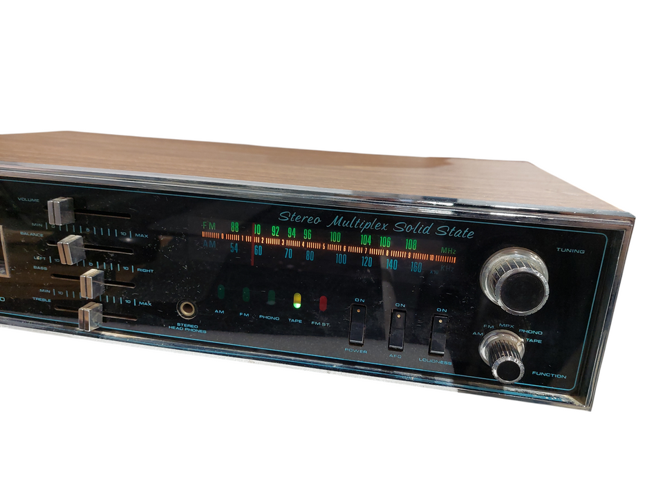 Magnasonic 8 Track Stereo Player Model: MST-8000 =