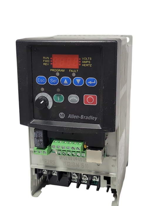 Allen Bradley 22A-V4P5N104 PowerFlex 3PH 0.75KW/.01HP, READ _