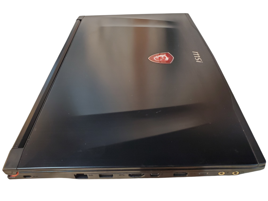 MSI GL62M 7RDK i7-7700HQ 16GB SSD/256GB 1TB HDD GTX1050 2gb READ  Lap200