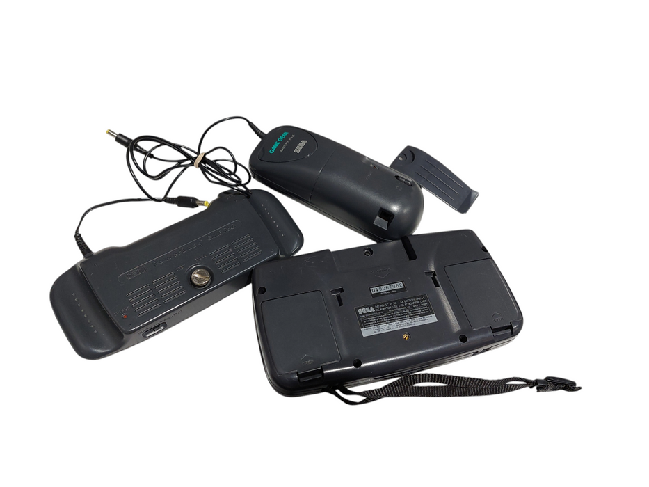 Sega Game Gear Bundle with Case Model: 2110 =