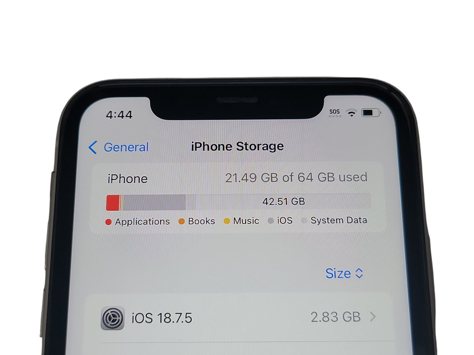 Apple iPhone XR - 64GB - White [A1984] (