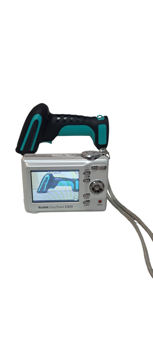 Kodak EasyShare C613 White Silver Digital Camera 3X Optical Zoom 6.1 MP
