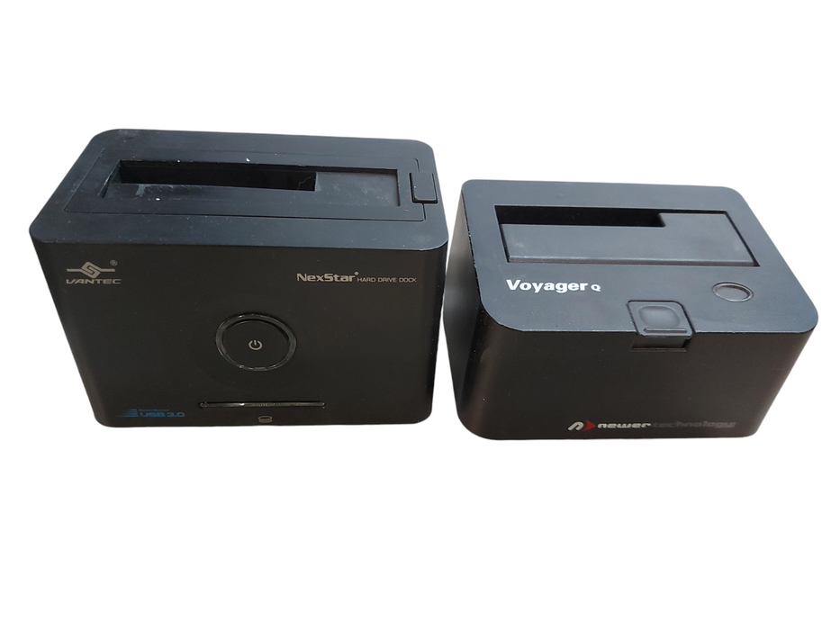 Lot 2x Voyager Q and NexStar NST-D306S3 Hard Drive Docking Station