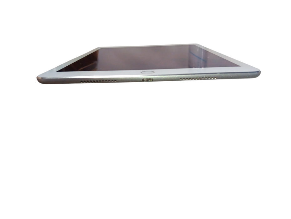 Apple iPad Pro 9.7" - 32GB - Silver [A1674]