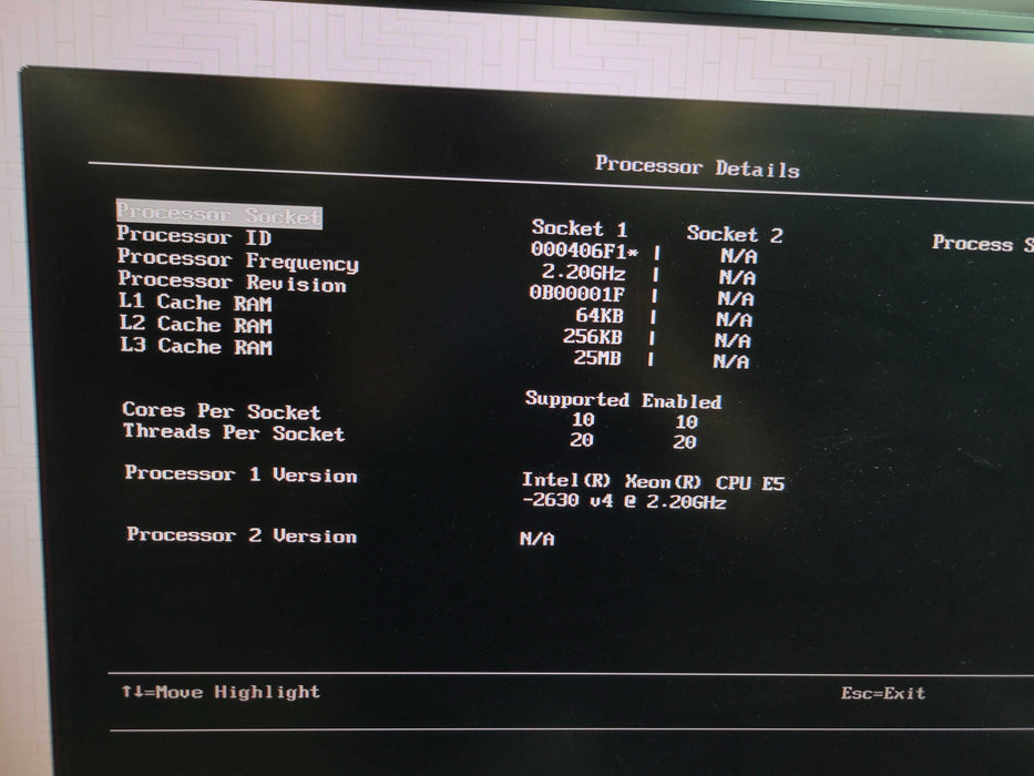 Lenovo SystemX 3650 M5 - Xeon E5-2630 v4 64GB DDR4 AVAGO M5210 2x 900W PSU %