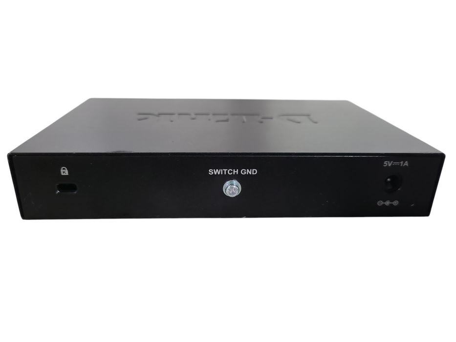 D-LINK DGS-108 8 Ports Gigabit Ethernet Switch !