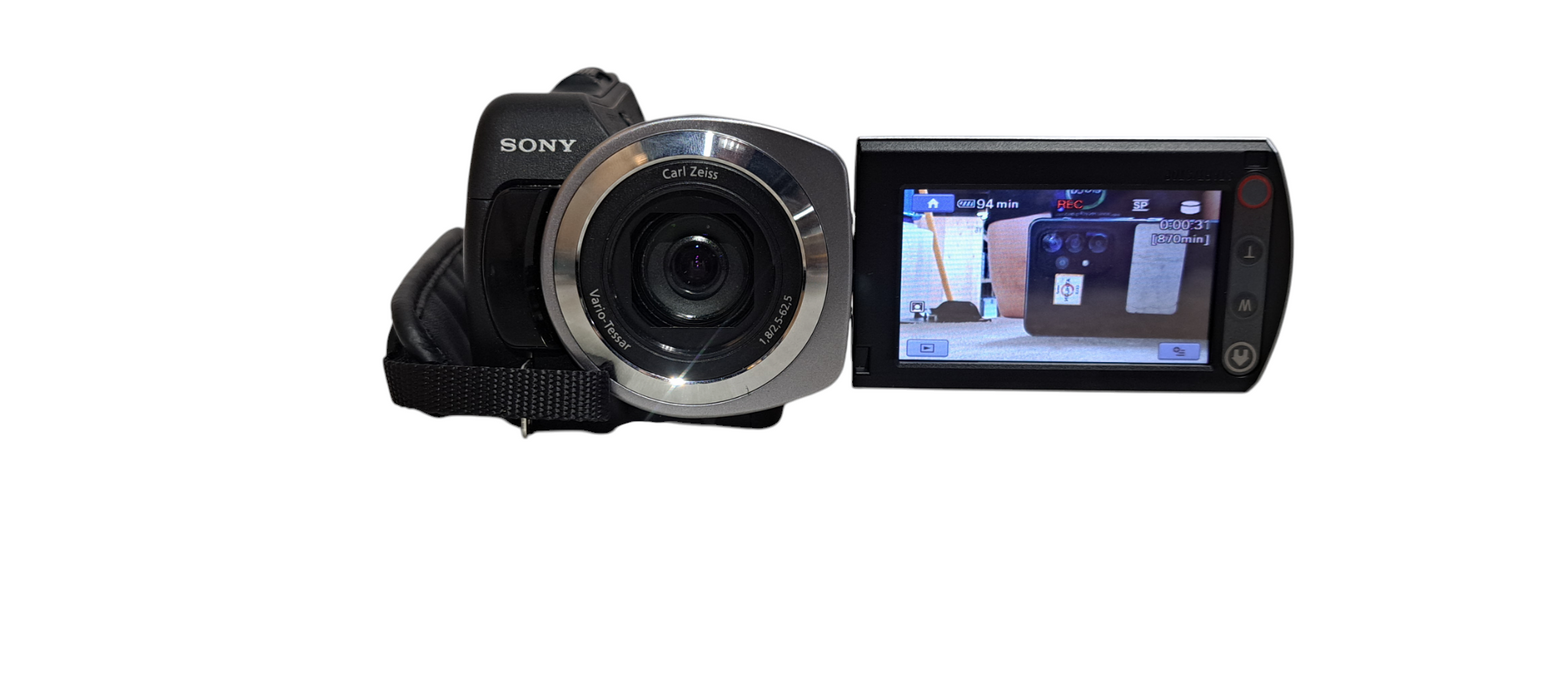 Sony Handycam DCR-SR65 40GB HDD Camcorder 25X Zoom W/ Charger & Battery