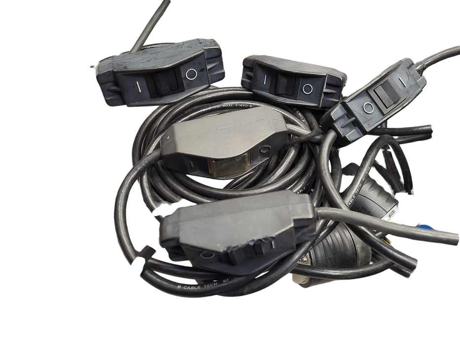 Lot of 5x ARRI 650W Plus Tungsten Fresnel (120-240 VAC) Light READ $