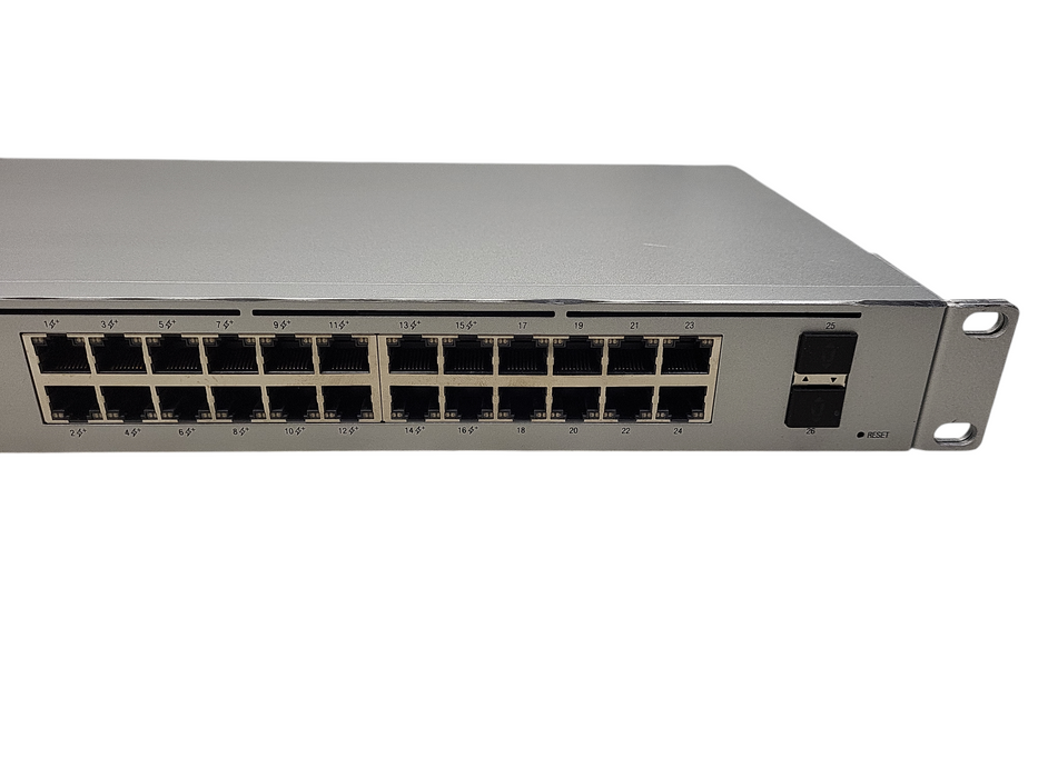 Ubiquiti Networks UniFi Pro 24 Network Switch USW-24-PoE $