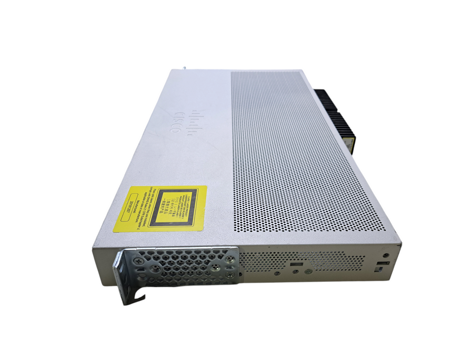 Cisco WS-C2960L-24PS-LL V01 | 24-Port Gigabit PoE+ Silent Managed Switch