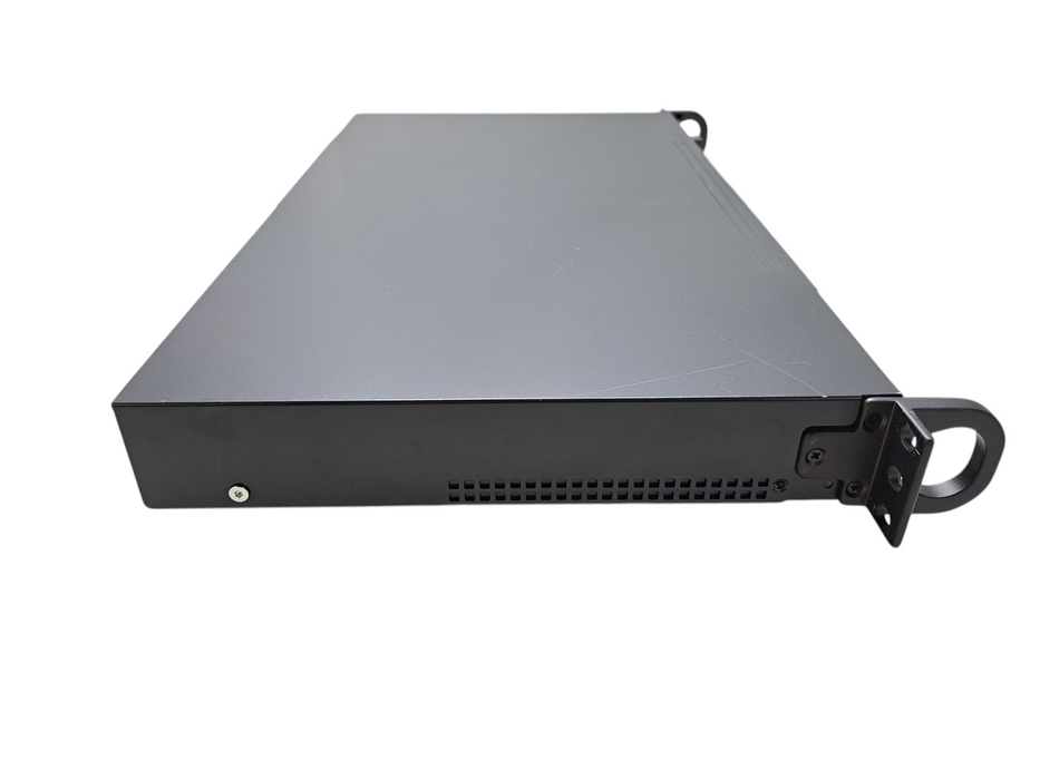 Supermicro CSE-505 Server Intel Atom C2758 2.4GHz 8-Core, 32GB DDR3, No HDD )