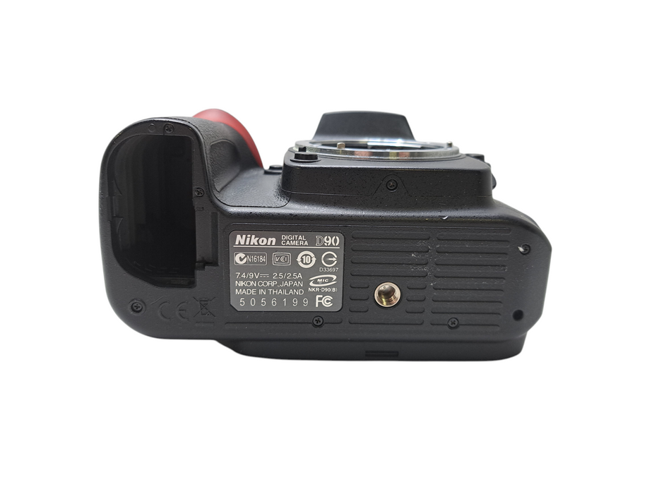 Nikon D90 12.3MP Digital SLR DSLR Camera Body Only *READ* )