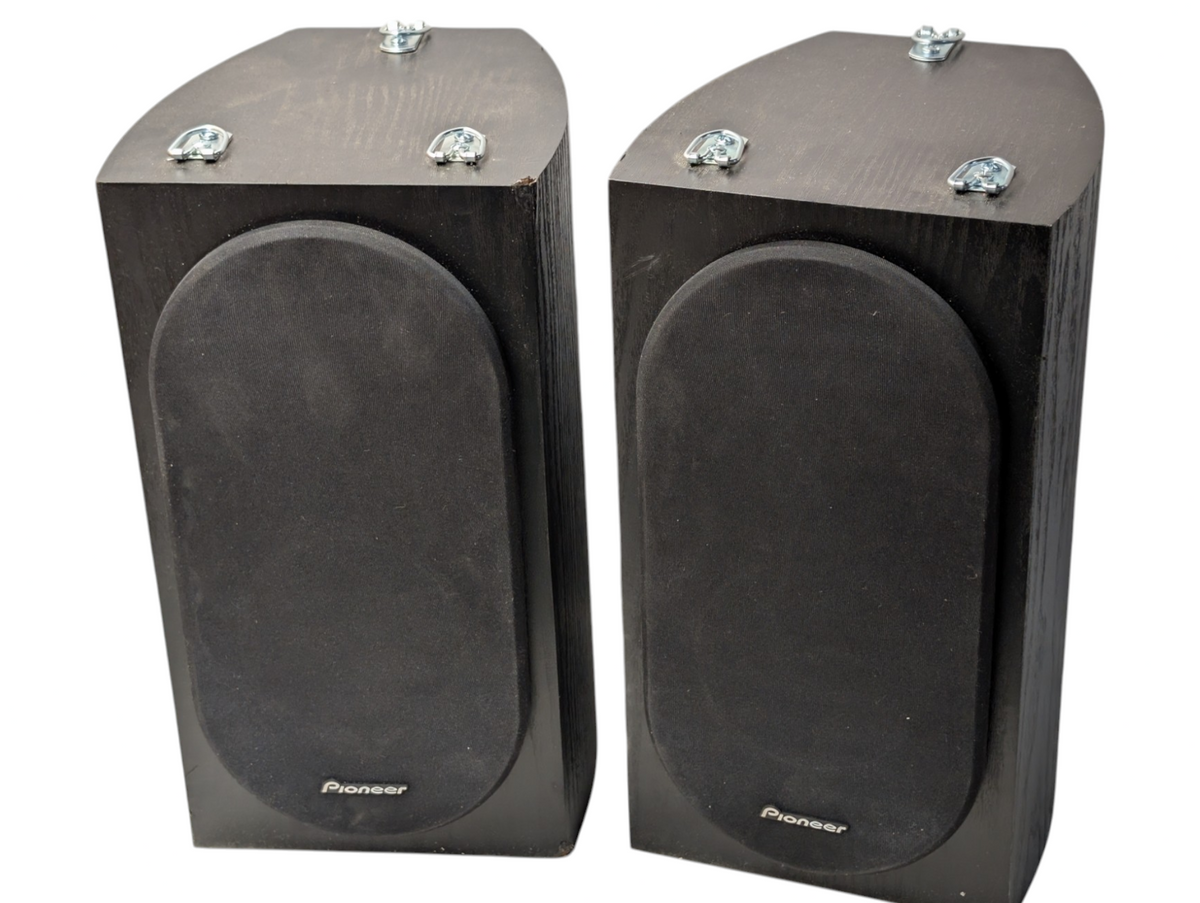 Pair of Pioneer SP-BS22-LR Andrew Jones 6 Ohm Bookshelf Speakers