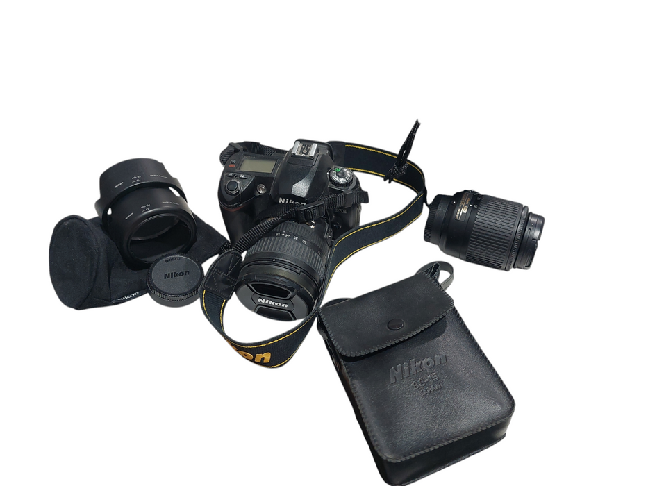 Nikon DigitalCamera Package SB-15 , D70s , HB-34,HB-32, DX SWM ED 55-200mm  =