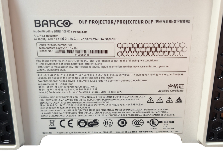 BARCO PFWU-51B WUXGA DLP projector Please READ  -