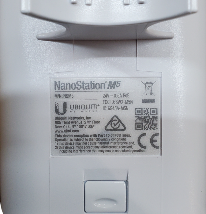 Ubiquiti NanoStation M5 Indoor/Outdoor 5GHz, 16dBI airMAX CPE | New Open Box