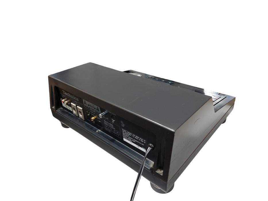 Technics Compact Disc Player Model: SL-P1300 Class AA  =