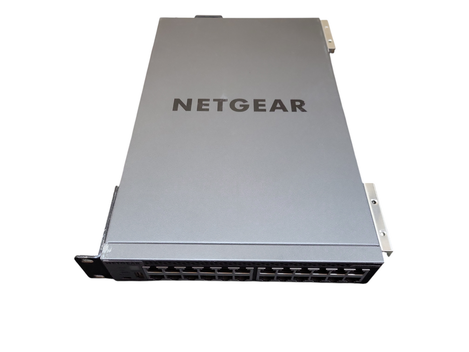 NetGear ProSafe M4300-24X XSM4324CS | 24-Port 10G RJ-45, 4x SFP+ L3 Switch !