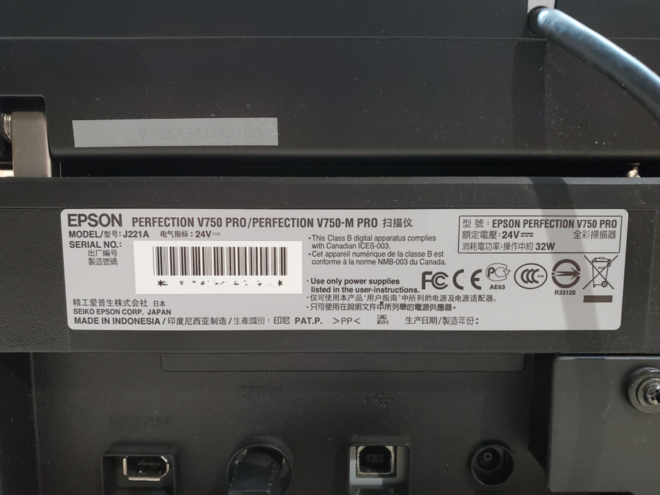 Epson Perfection V750 Pro Flatbed Document Photo Scanner J221A *READ*