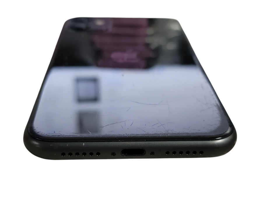 Apple iPhone 11 - 64GB - Space Gray [A2111]