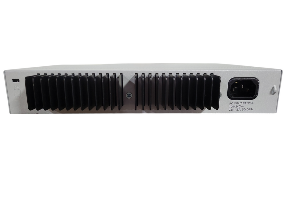 Cisco WS-C2960L-8PS-LL | 8-Port Gigabit PoE+ 2x SFP Silent Managed Switch  !
