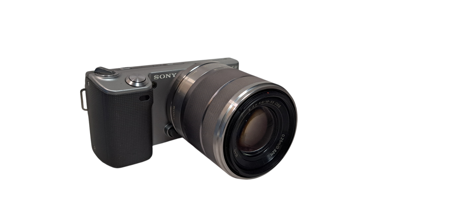 Sony Alpha NEX-5 16.1MP Digital Camera - Silver NEX5 |READ