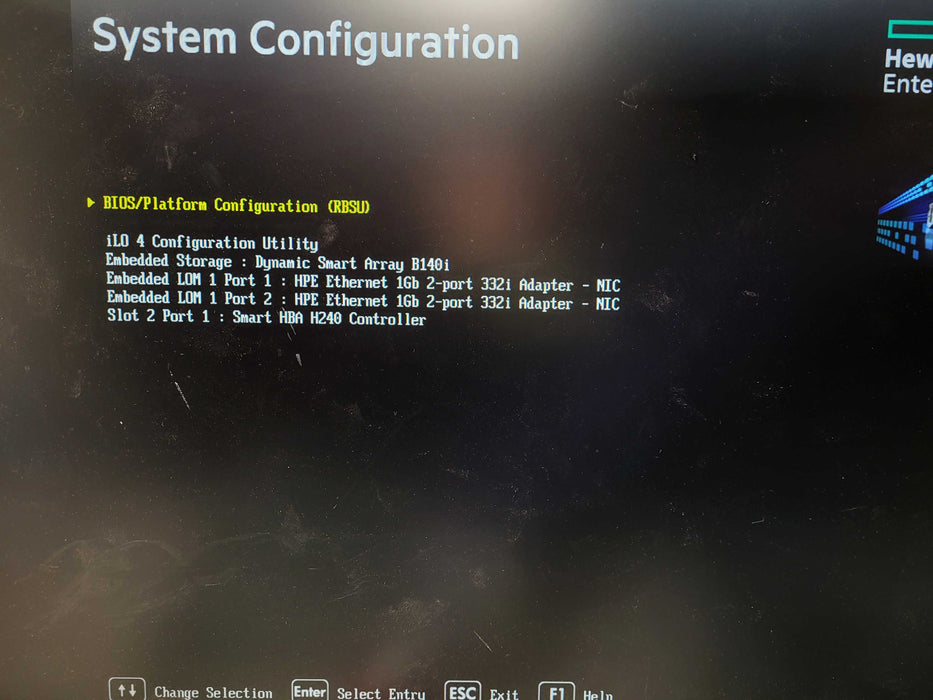 HP ProLiant DL20 Gen9 2.5" E3-1240 v6 @3.70GHz, 16GB DDR4, B140i RAID Q$